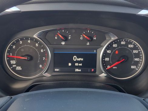 Used 2025 Chevrolet Blazer LT w/ Convenience Package image 17