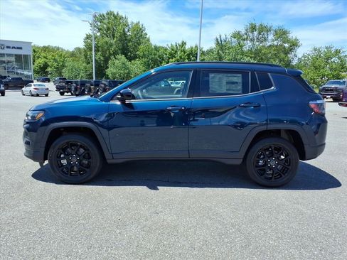 New 2026 Jeep Compass Latitude AWD/4WD image 6