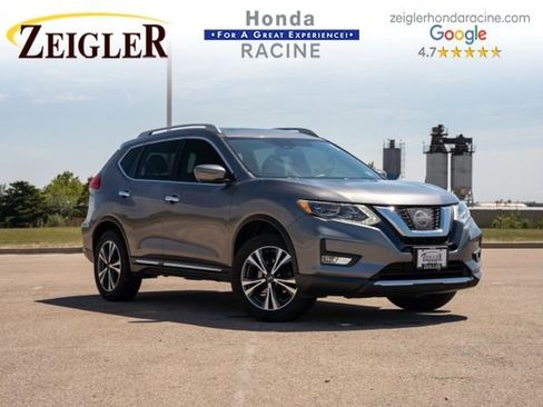 Used 2017 Nissan Rogue SL w/ SL Premium Package AWD/4WD image 1