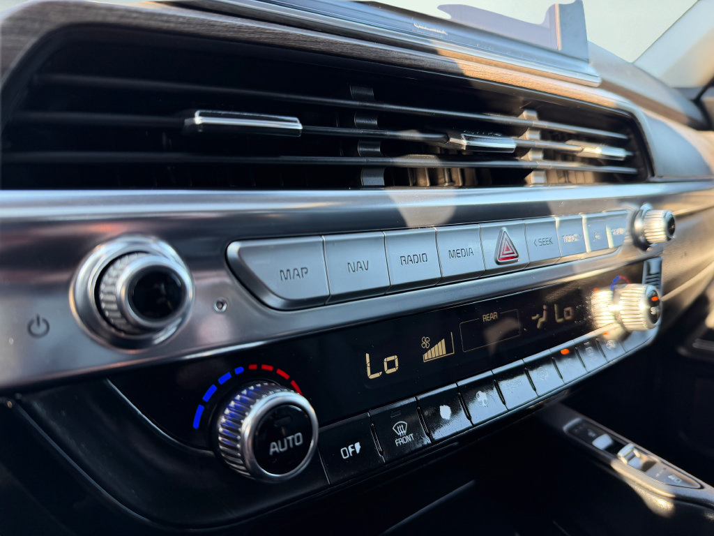 Used 2020 Kia Telluride EX FWD image 30