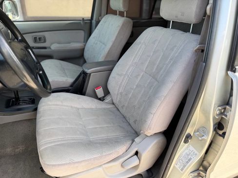 Used 2002 Toyota 4Runner SR5 image 13