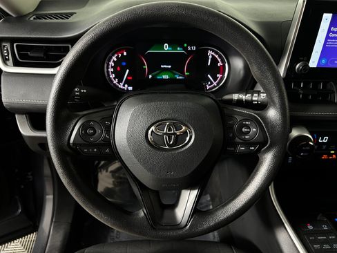 Certified 2025 Toyota RAV4 XLE AWD/4WD image 14