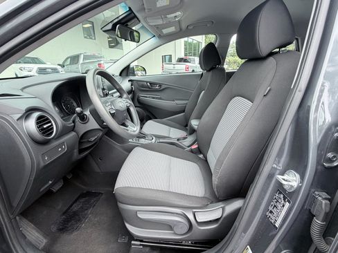 Used 2021 Hyundai Kona SE FWD image 20