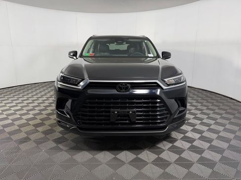 Used 2025 Toyota Grand Highlander AWD image 5