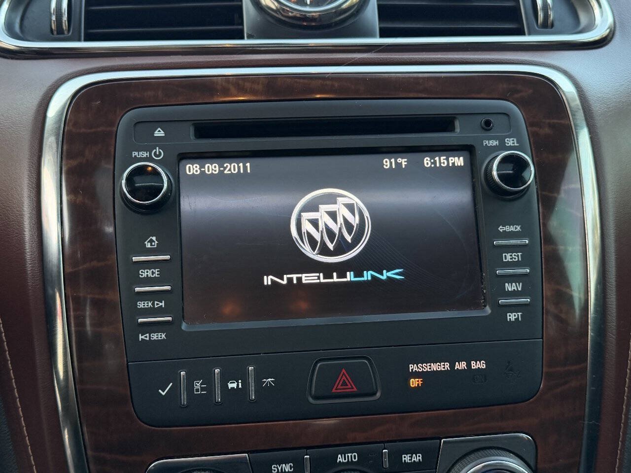 Used 2013 Buick Enclave Leather FWD image 10