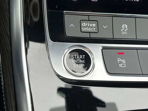 Used 2025 Audi Q7 3.0T Premium Plus w/ Premium Plus Package image 23