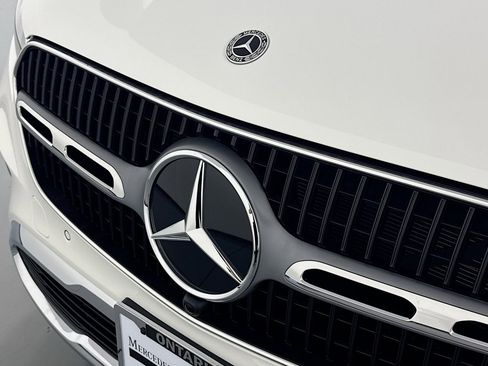 New 2026 Mercedes-Benz GLC 300 4MATIC image 12