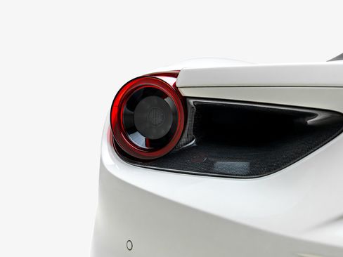 Used 2017 Ferrari 488 Spider RWD image 29