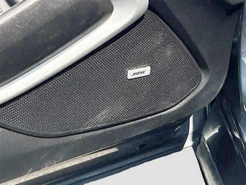 Used 2021 Chevrolet Camaro LT w/ RS Package image 18