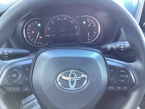 Certified 2025 Toyota RAV4 XLE image 44