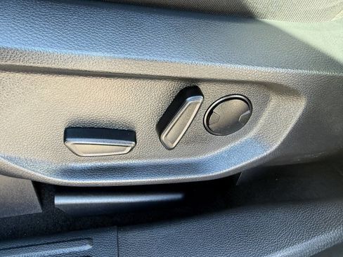 Used 2025 Ford Ranger XLT w/ Equipment Group 301A High image 19