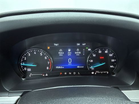 Used 2023 Ford Explorer XLT w/ Class IV Trailer Tow Package image 22