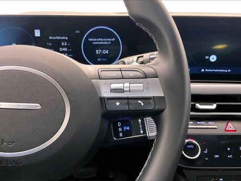 Used 2024 Hyundai Sonata SEL w/ Convenience Package image 17