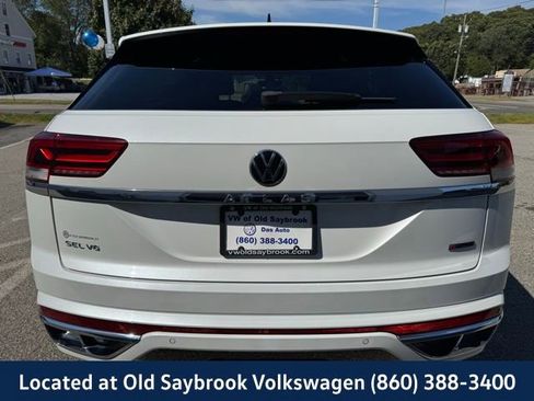 Certified 2022 Volkswagen Atlas Cross Sport SEL Premium R-Line image 6