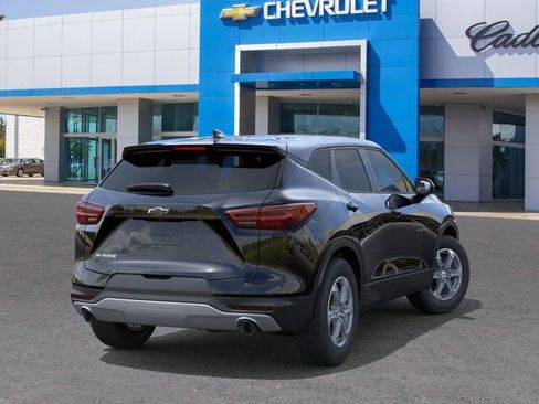 New 2026 Chevrolet Blazer LT image 5