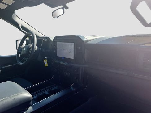 Used 2025 Ford F150 STX w/ Equipment Group 200A image 27