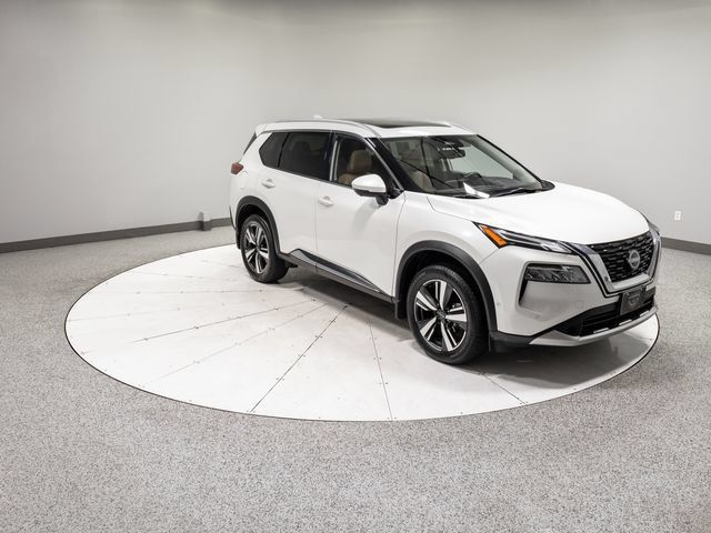 Used 2023 Nissan Rogue Platinum AWD/4WD image 30