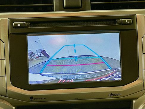 Used 2014 Toyota 4Runner SR5 image 14