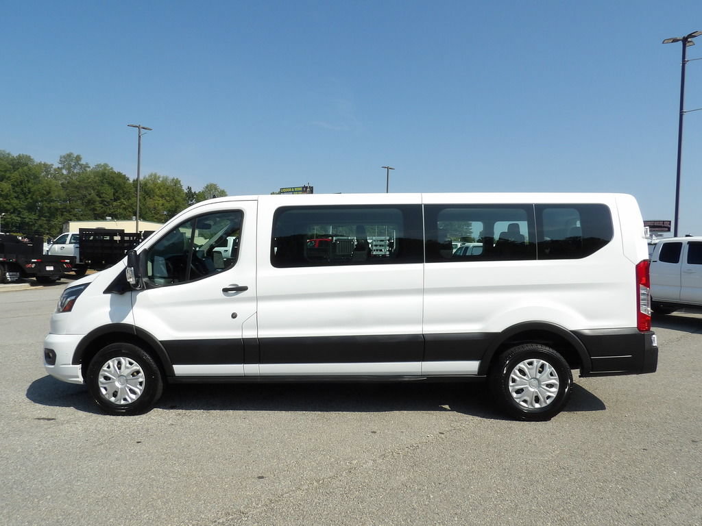Used 2023 Ford Transit 350 XLT RWD image 61