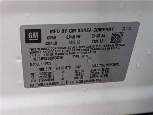 Used 2016 Chevrolet Trax LT w/ LT Sun and Sound Package image 25