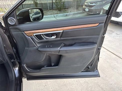 Used 2021 Honda CR-V Touring image 13