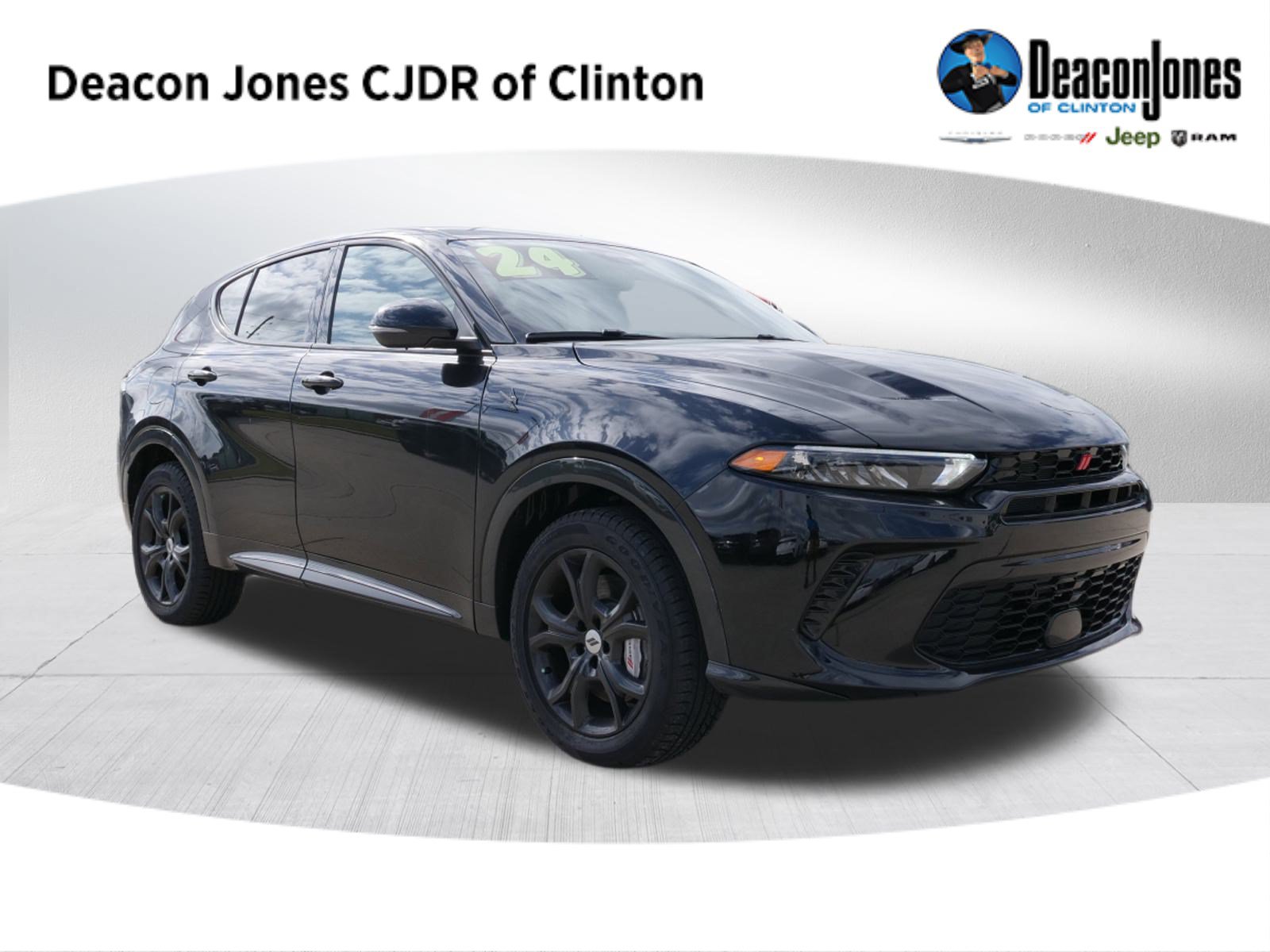 Used 2024 Dodge Hornet R/T w/ R/T Blacktop Package AWD/4WD image 1