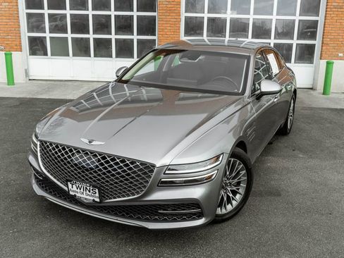 Used 2023 Genesis G80 2.5T image 2