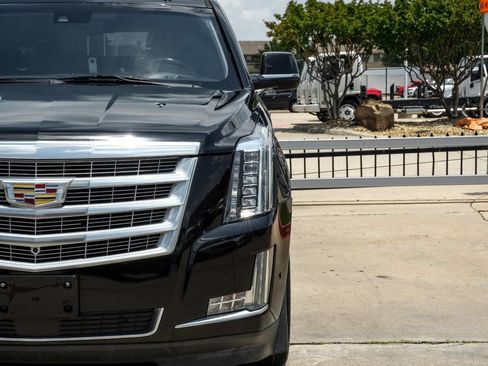 Used 2019 Cadillac Escalade Premium Luxury w/ LPO, Radiant Package RWD image 52