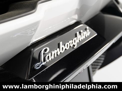 Used 2024 Lamborghini Revuelto image 49