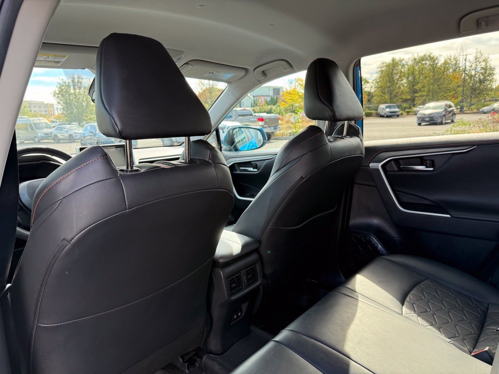 Used 2019 Toyota RAV4 Adventure AWD/4WD image 17
