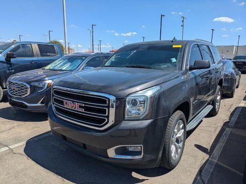 Used 2016 GMC Yukon SLT RWD image 4