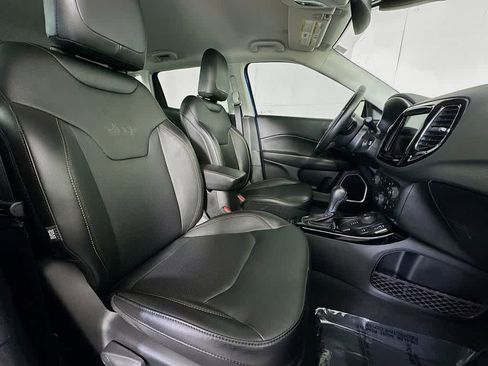 Used 2021 Jeep Compass Limited image 15