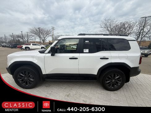 New 2026 Toyota Land Cruiser image 2