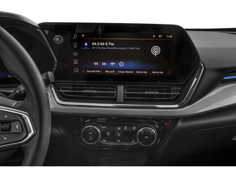 Used 2024 Chevrolet Trax RS w/ Sunroof Package image 10