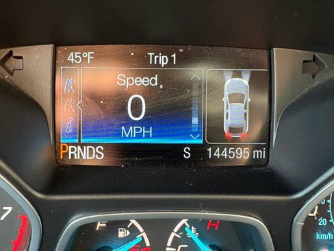 Used 2015 Ford Escape Titanium image 18