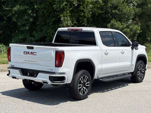 New 2026 GMC Sierra 1500 AT4 w/ Technology Package AWD/4WD image 14