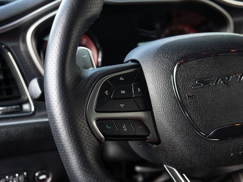 Used 2019 Dodge Challenger SRT Hellcat Redeye image 31