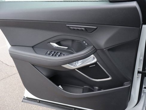 Used 2024 Jaguar E-PACE R-Dynamic SE image 41