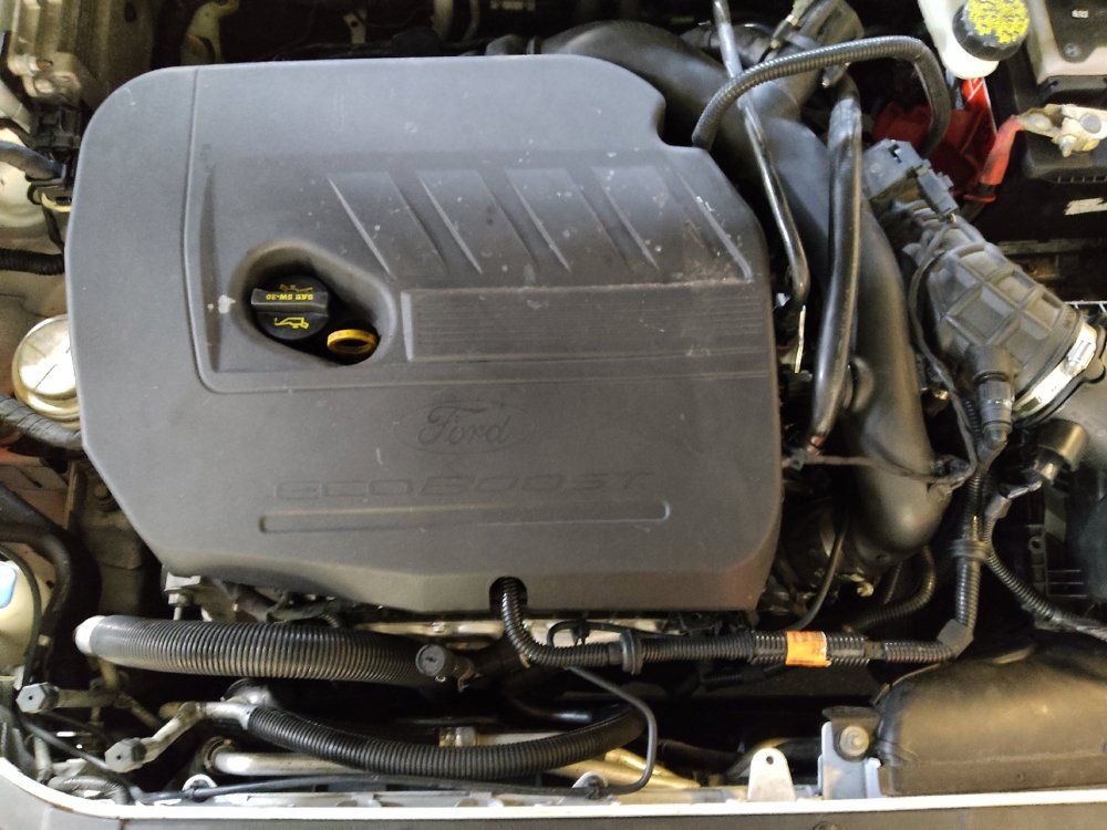 Used 2014 Ford Fusion SE w/ Equipment Group 202A FWD image 30