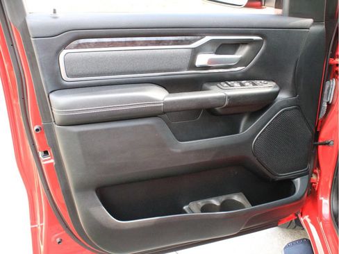 Used 2021 RAM 1500 Big Horn AWD/4WD image 9