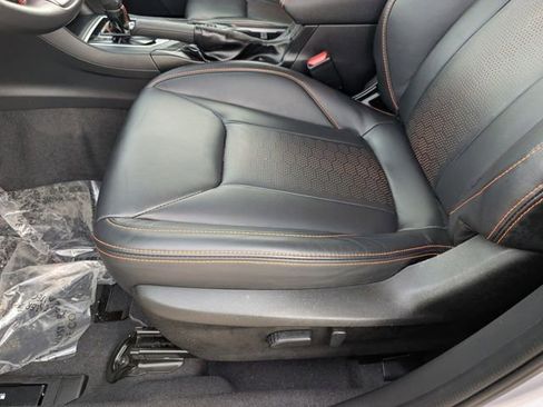 Used 2023 Subaru Crosstrek 2.5i Limited image 12