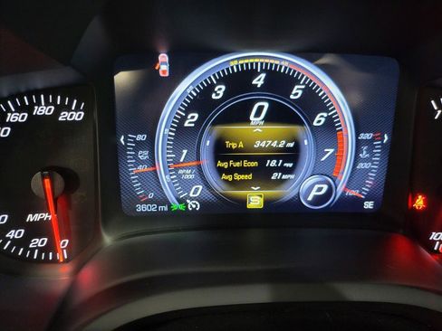 Used 2018 Chevrolet Corvette Stingray Coupe w/ Carbon Flash Badge Package image 20