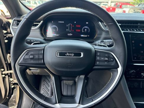 Used 2023 Jeep Grand Cherokee L Laredo AWD/4WD image 20