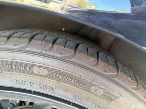 Used 2024 Honda Civic Touring image 9