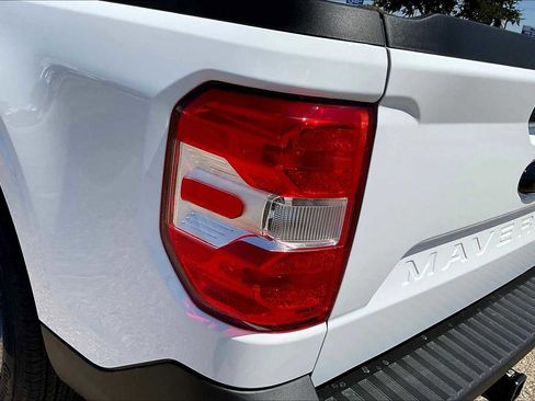 New 2025 Ford Maverick XLT image 14