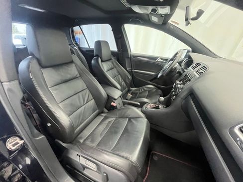 Used 2014 Volkswagen GTI Wolfsburg Edition image 12