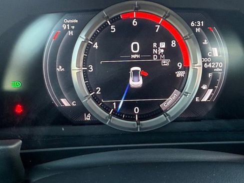 Used 2018 Lexus LC 500 Coupe w/ Sport Package image 25