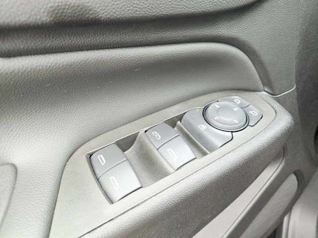 Used 2023 Chevrolet Equinox LT FWD image 31