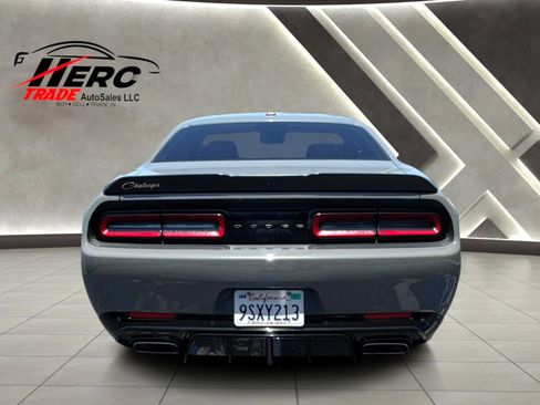 Used 2023 Dodge Challenger R/T w/ Blacktop Package RWD image 5