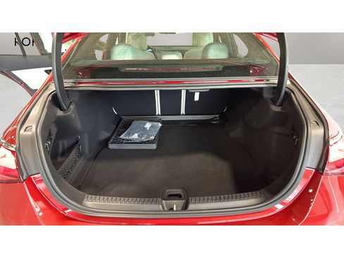 Used 2024 Mercedes-Benz E 350 4MATIC Sedan image 19